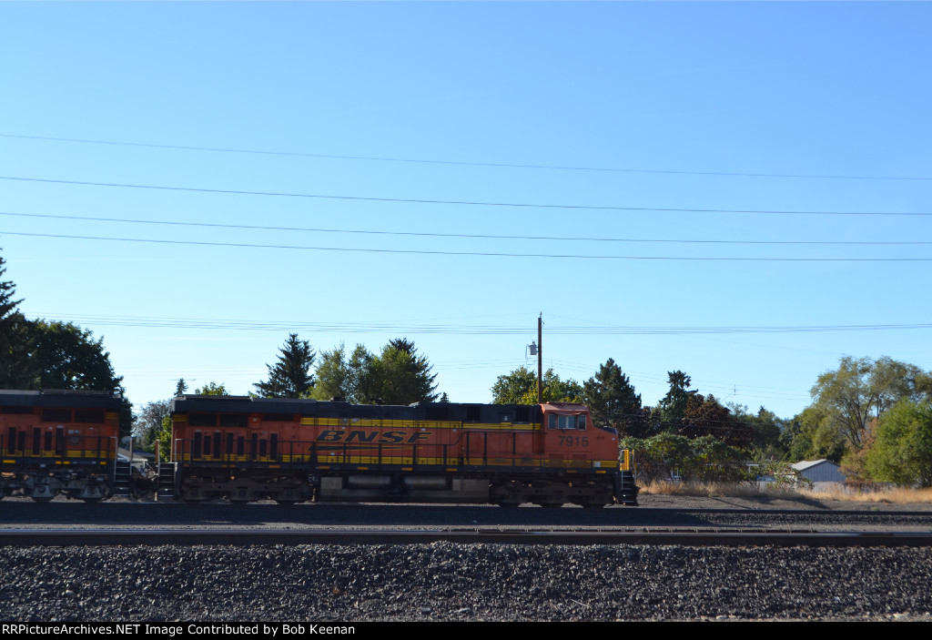 BNSF 7915